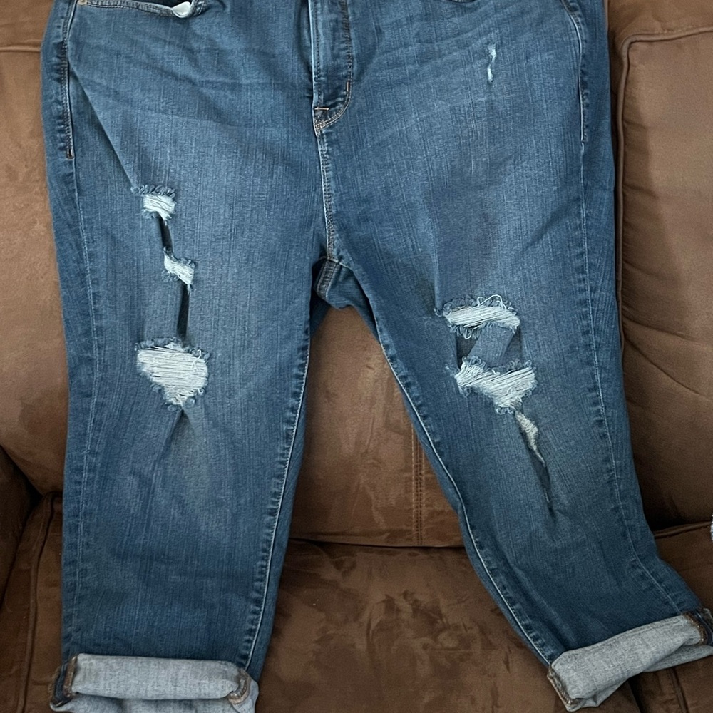 Torrid Sky High Skinny Crop size 18